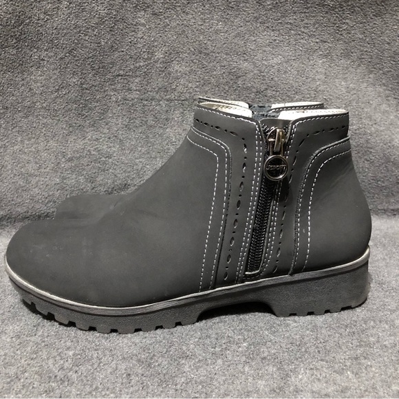 JSport Jenna Women Size 6 Bootie Ankle Boot Black Zip Up All Weather - Picture 3 of 10